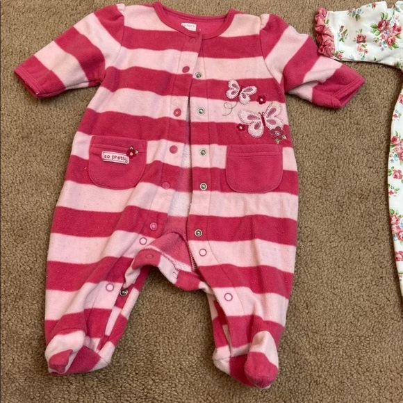 Carter’s Lot of Girls Winter Bundle 3-12 months - Picture 8 of 8